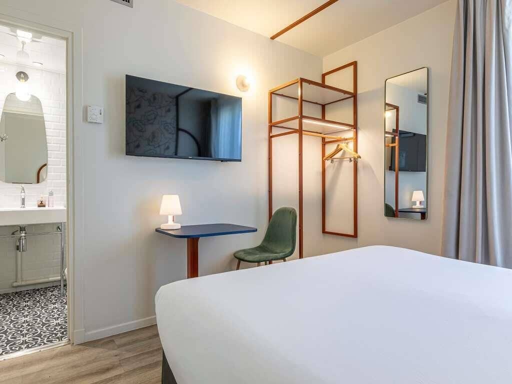 Family Suite, 2 Double Beds, Connecting Rooms | Premium bedding, pillow-top beds, blackout curtains, soundproofing