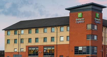 Holiday Inn Express London Luton Airport by IHG