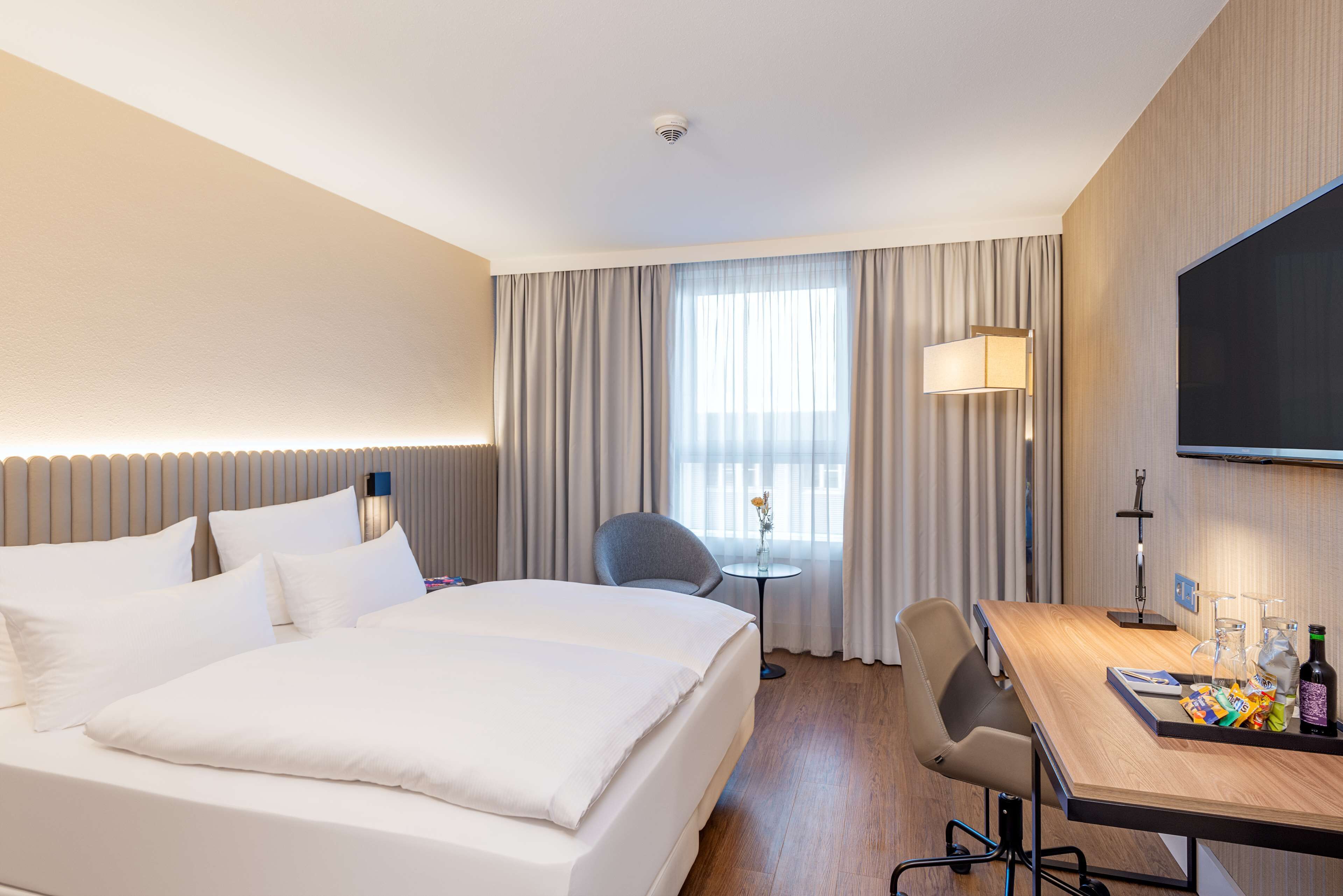 hypo-allergenic bedding, pillow-top beds, in-room safe, desk