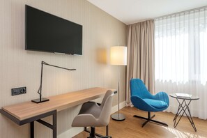 Literie de qualité supérieure, surmatelas, minibar