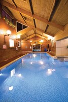 2 indoor pools