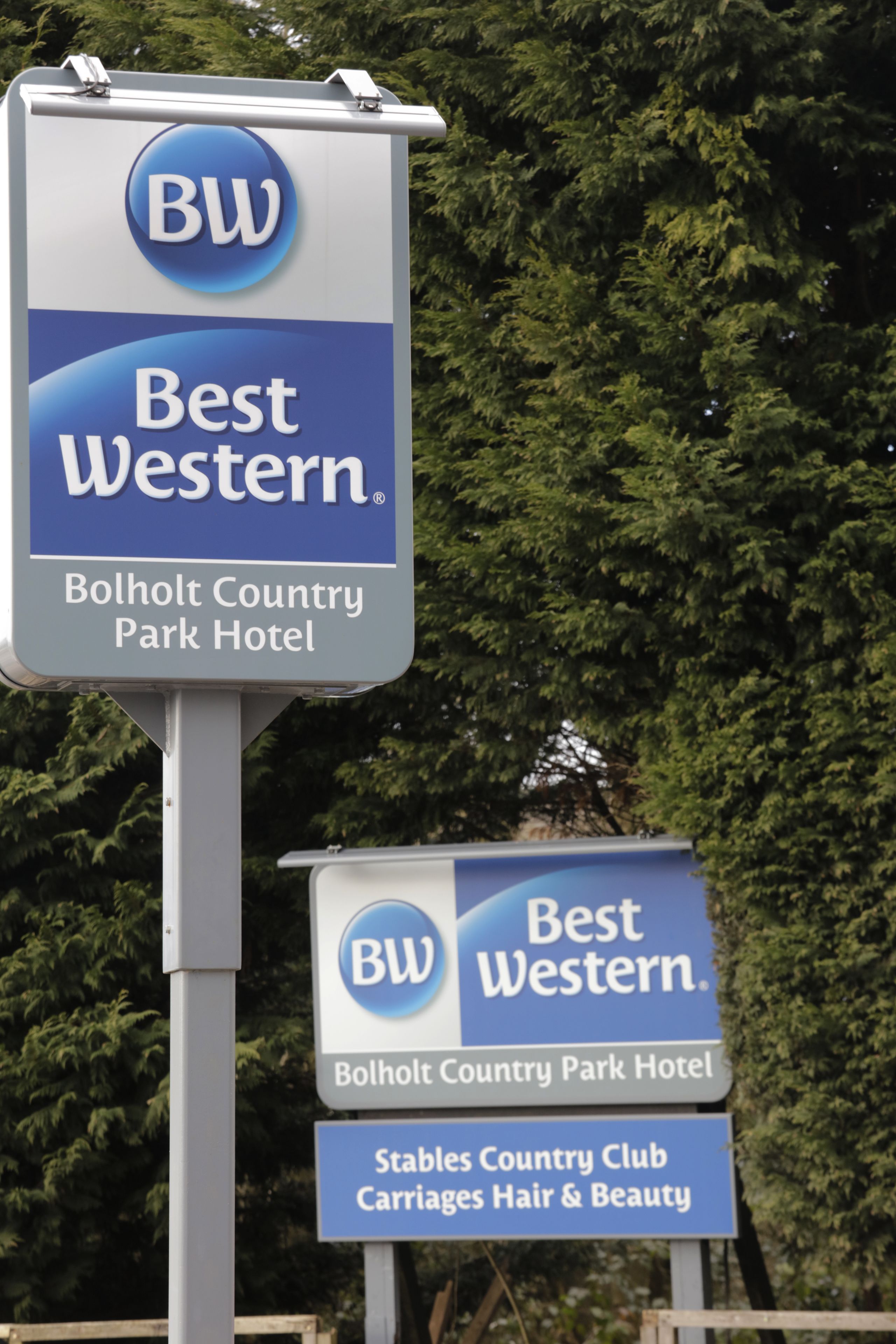 Señal de Best Western para el Hotel Bolholt Country Park.