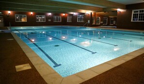 2 indoor pools