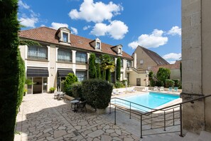 Exterior - Hotel Le Renoir (Sarlat-la-Canéda)