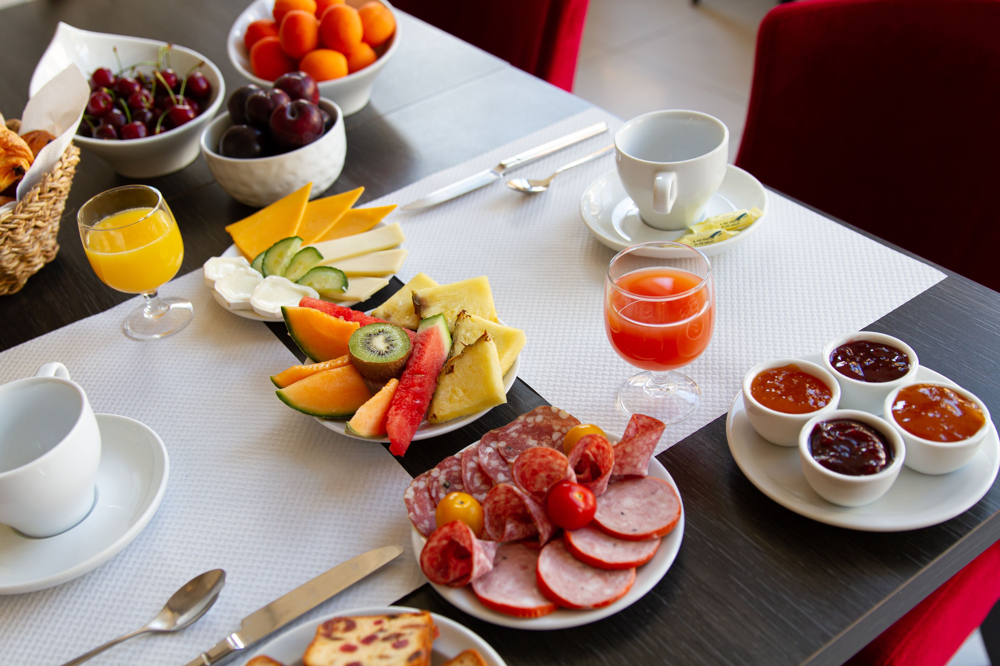 daily buffet breakfast (eur 15 per person)