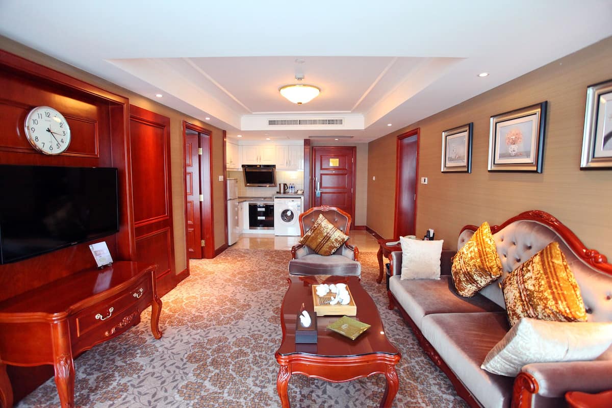 Two-Bedroom Suite | Living area | Flat-screen TV