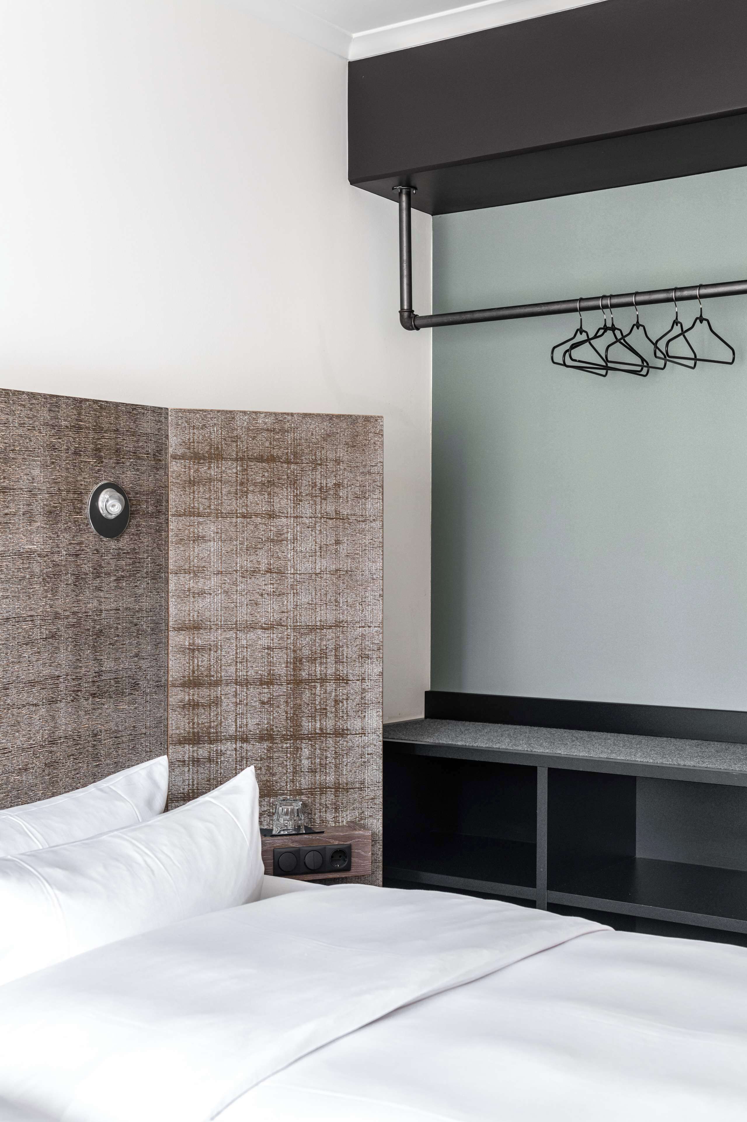 penta plus room | egyptian cotton sheets, premium bedding, in-room safe, desk