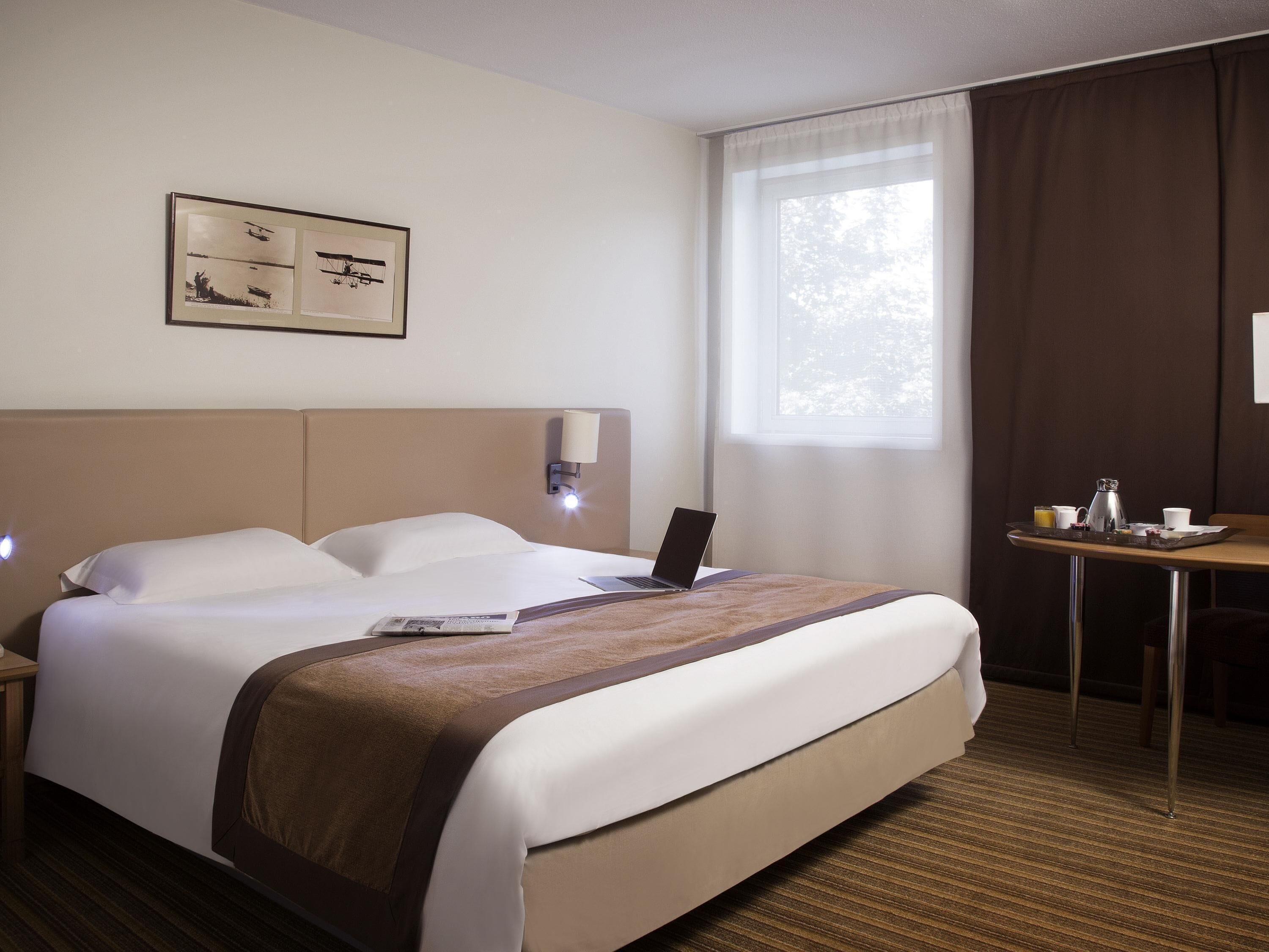 Habitación clásica, 2 camas individuales | Ropa de cama de alta calidad y colchones con acolchado adicional