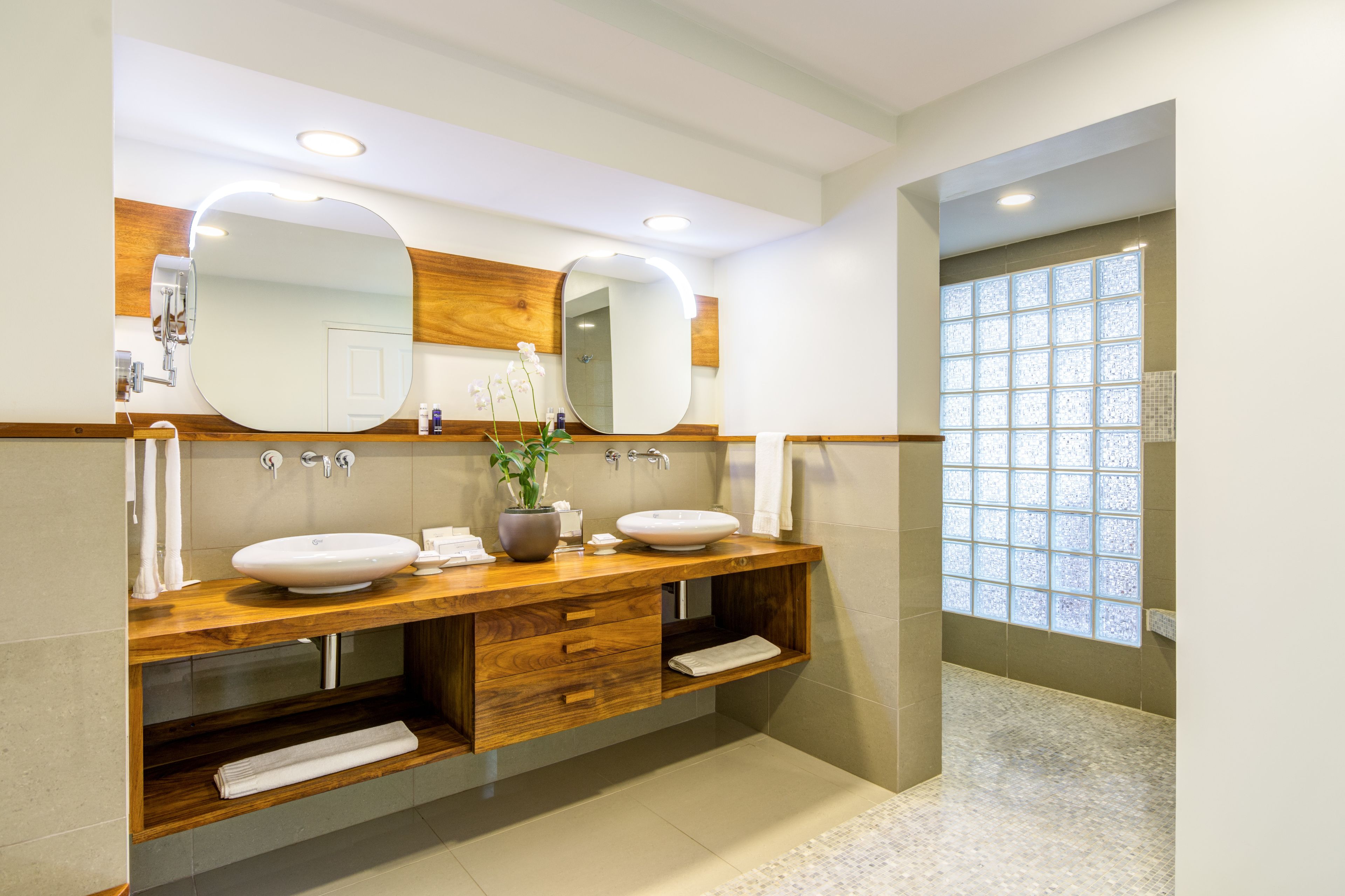 Photo - Calabash Hotel