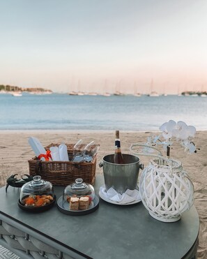 Beach bar