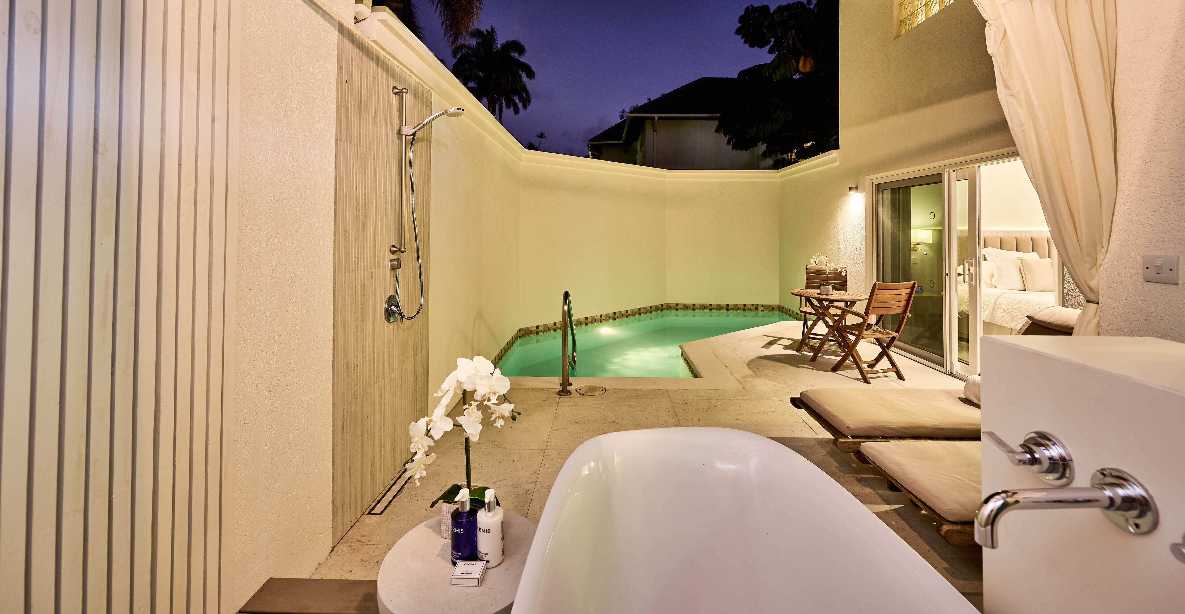 Suite (Pool) | 1 kamar tidur, seprai katun Mesir, seprai premium, dan minibar
