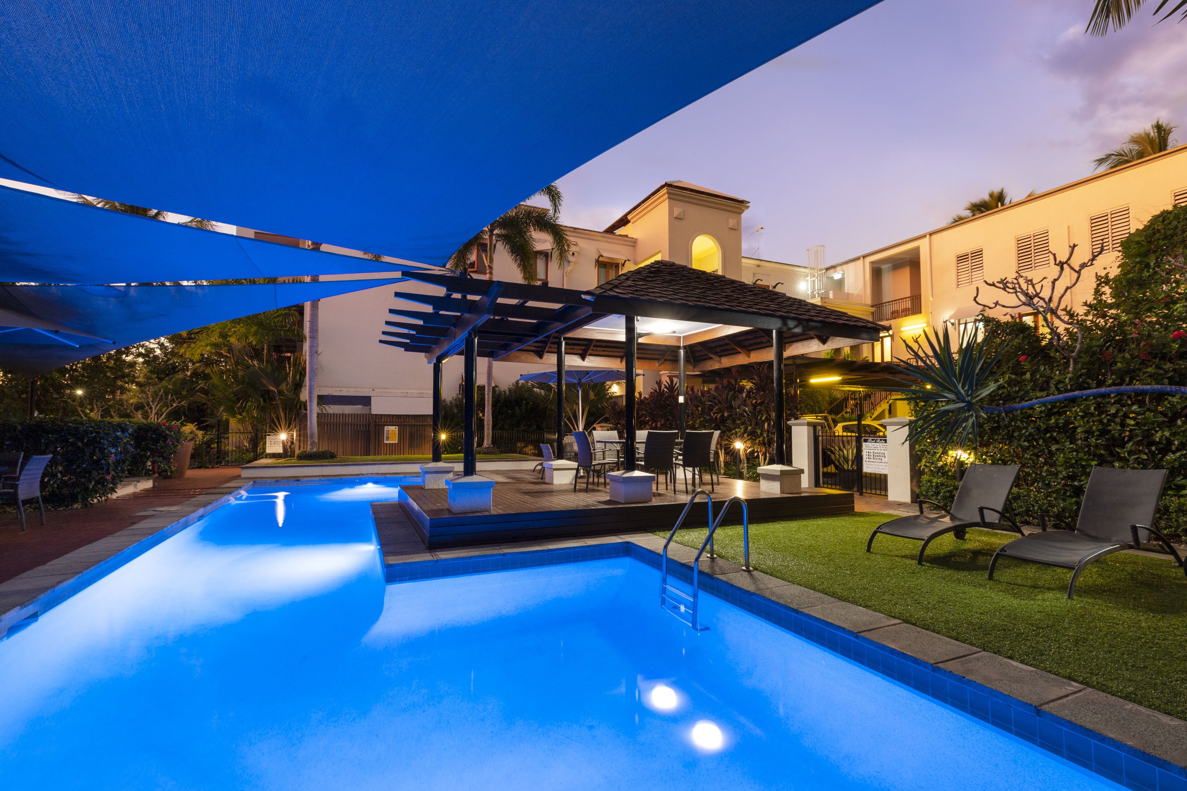 Outdoor pool, open 7:00 AM to 9:00 PM, pool umbrellas, pool loungers