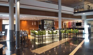 Bar (on property) - Thon Hotel Arena (Lillestrom)
