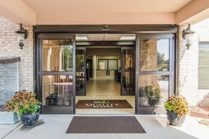 Exterior - Quality Suites Graham - Burlington South (Graham)
