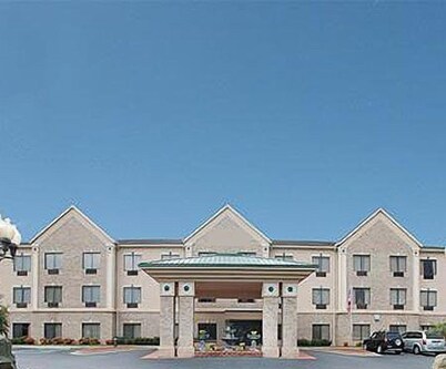 Quality Suites Graham - Burlington South