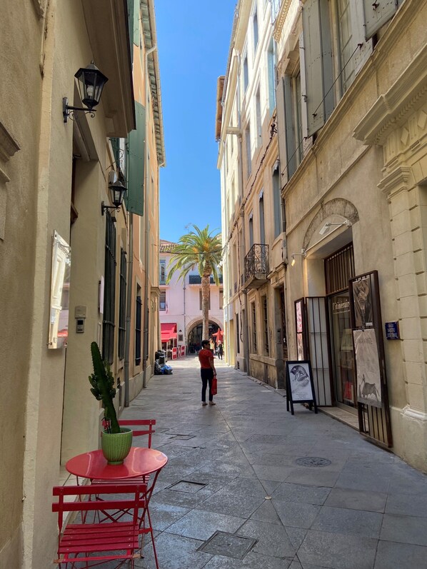 Front of property - Hôtel de l'Amphithéâtre (Nîmes)