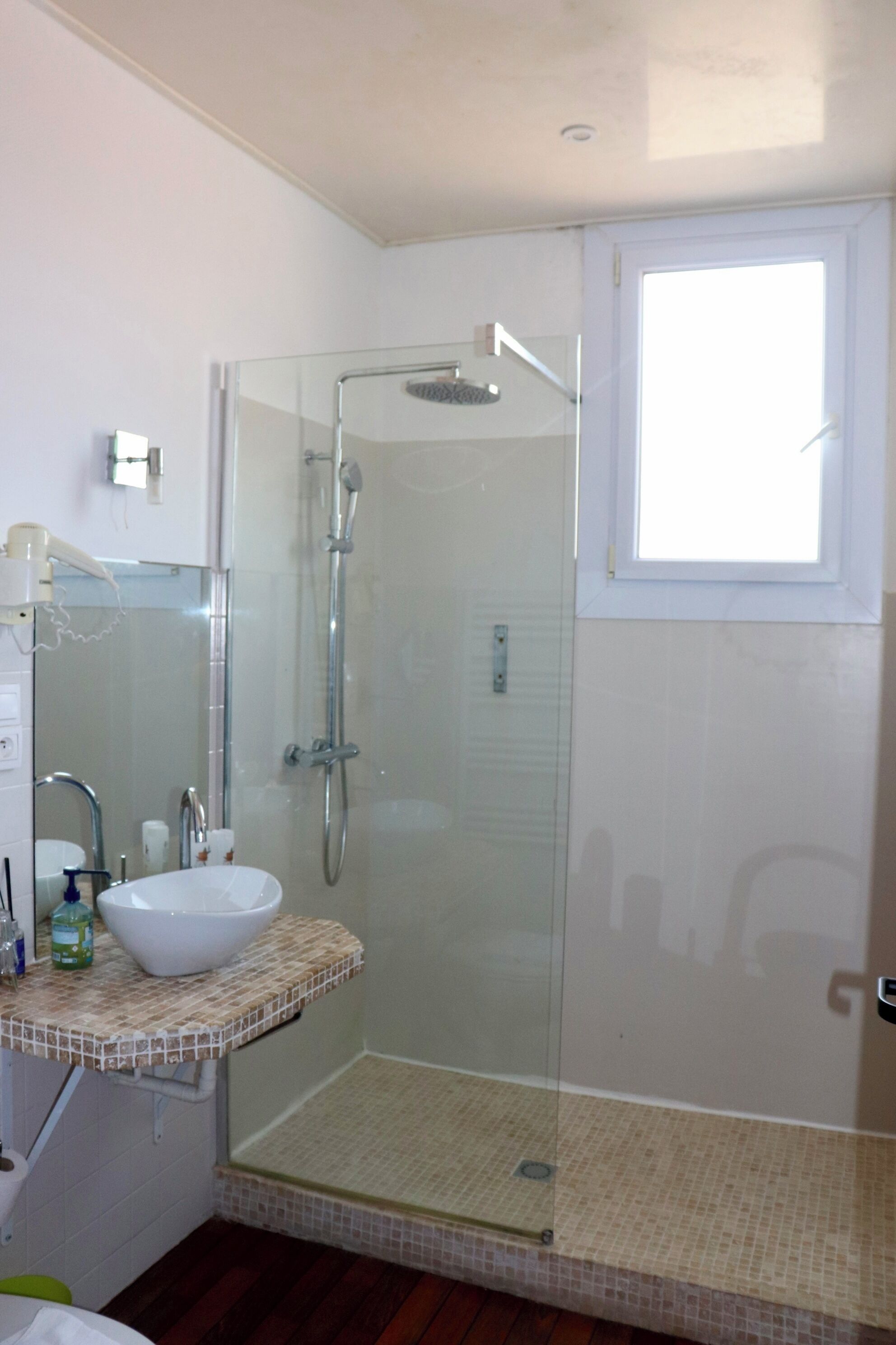 family room | bathroom | free toiletries, hair dryer, towels