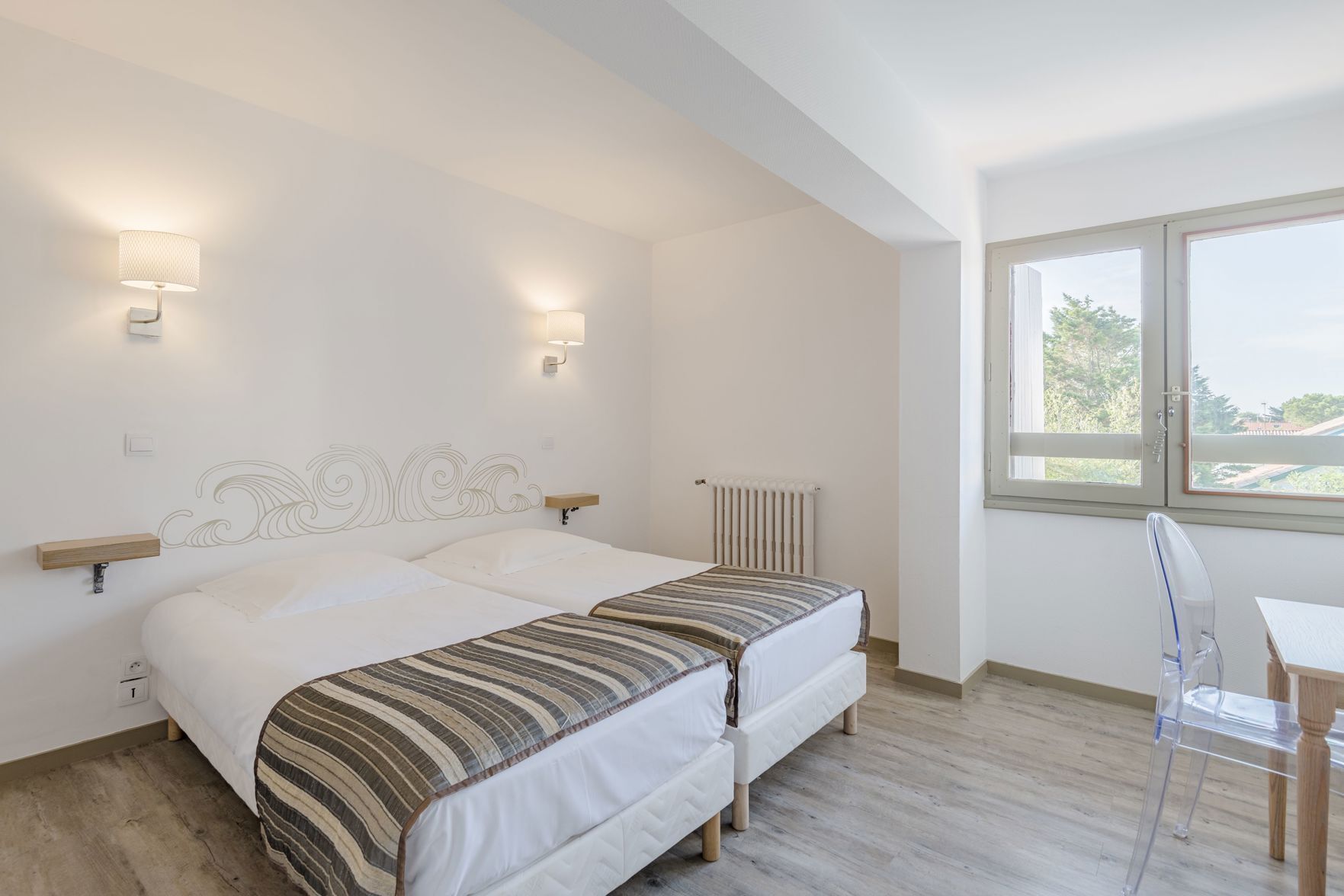 In-room safe, desk, iron/ironing board, free cots/infant beds