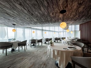 Restaurant - La Grande Terrasse Hotel & Spa La Rochelle - MGallery Collection (Chatelaillon-Plage)