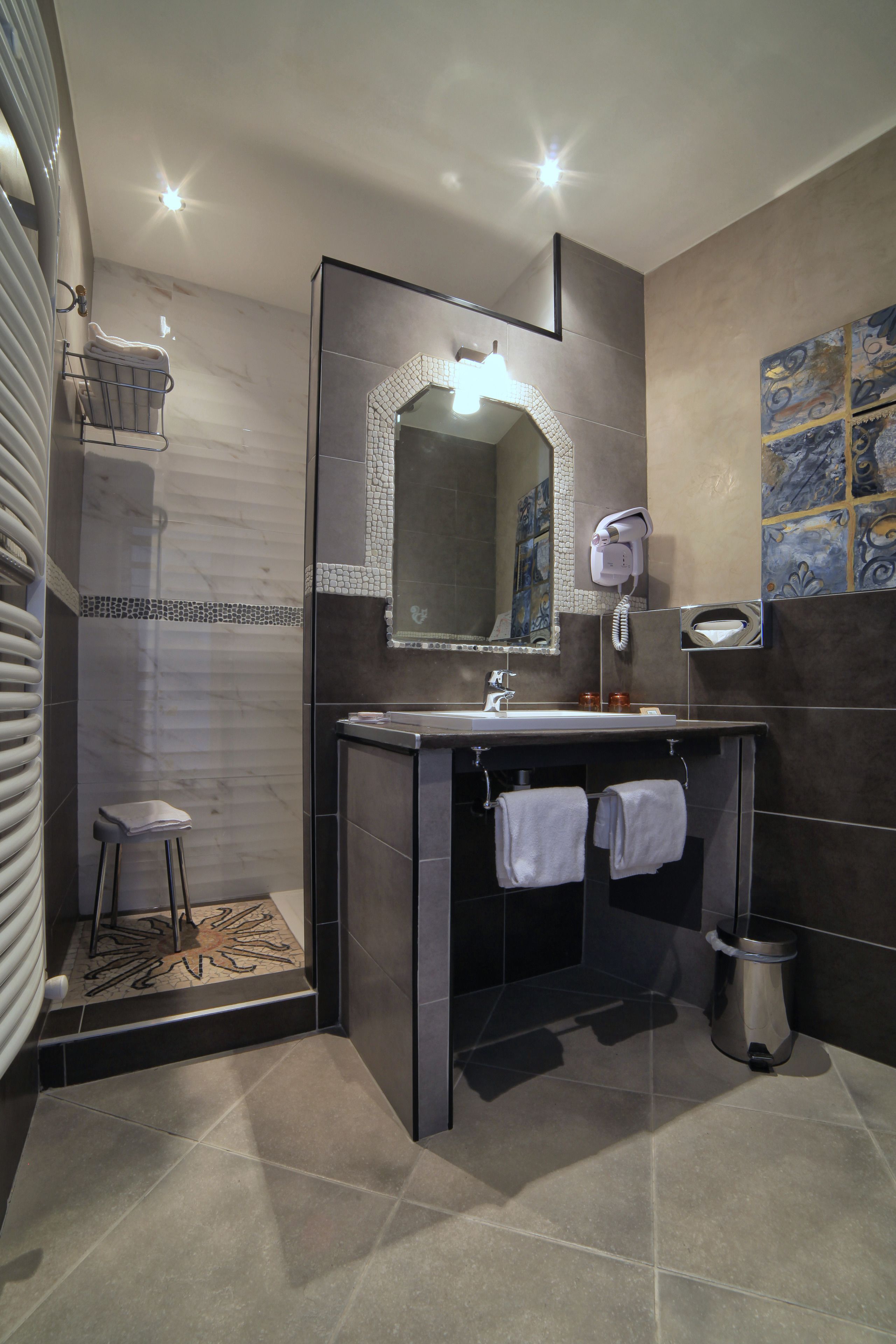 Foto - Hôtel Le Mas des Ecureuils