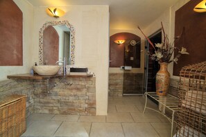 Reception - Le Mas des Ecureuils (Aix-en-Provence)