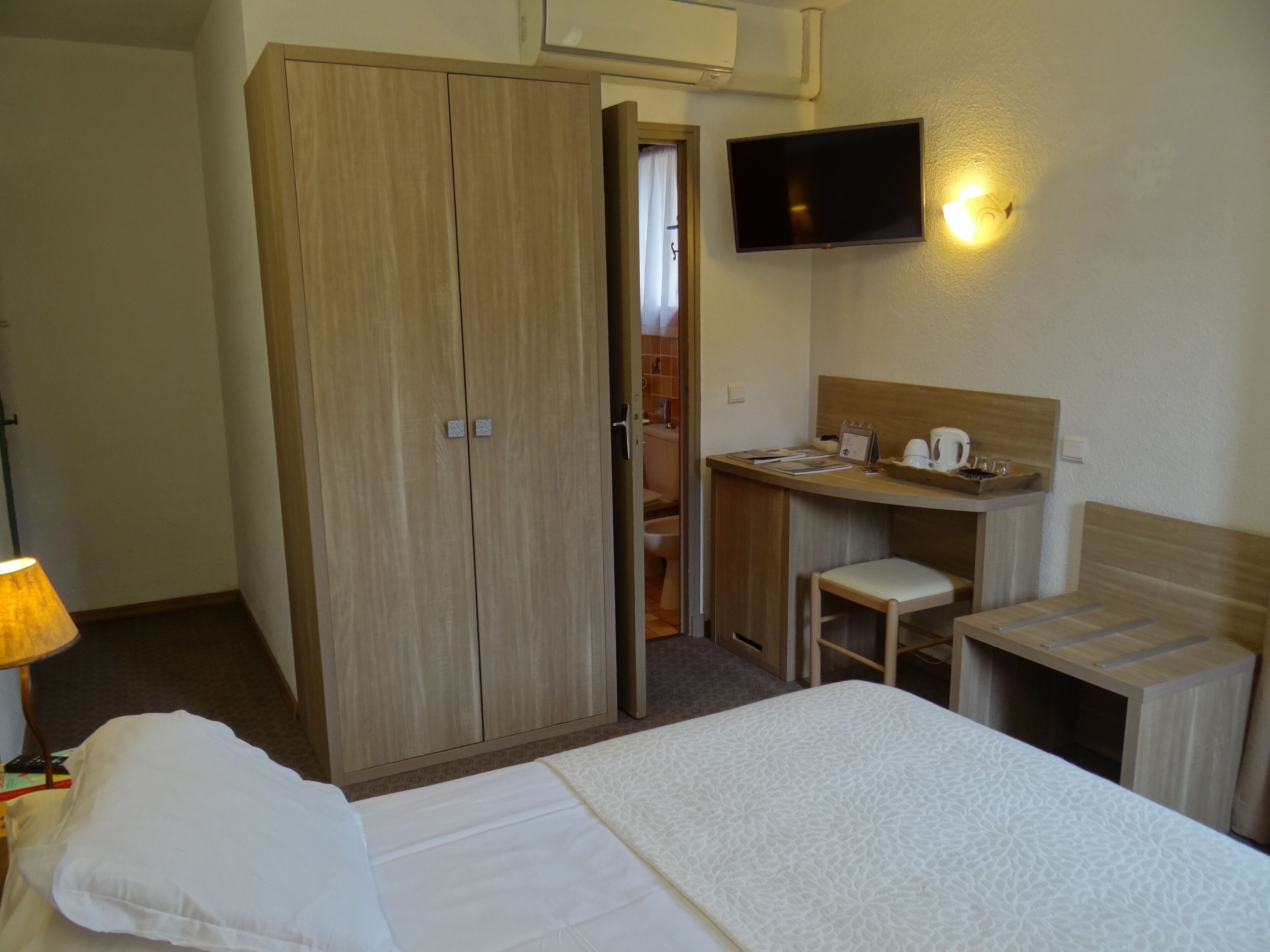 Foto - Hôtel Le Mas des Ecureuils