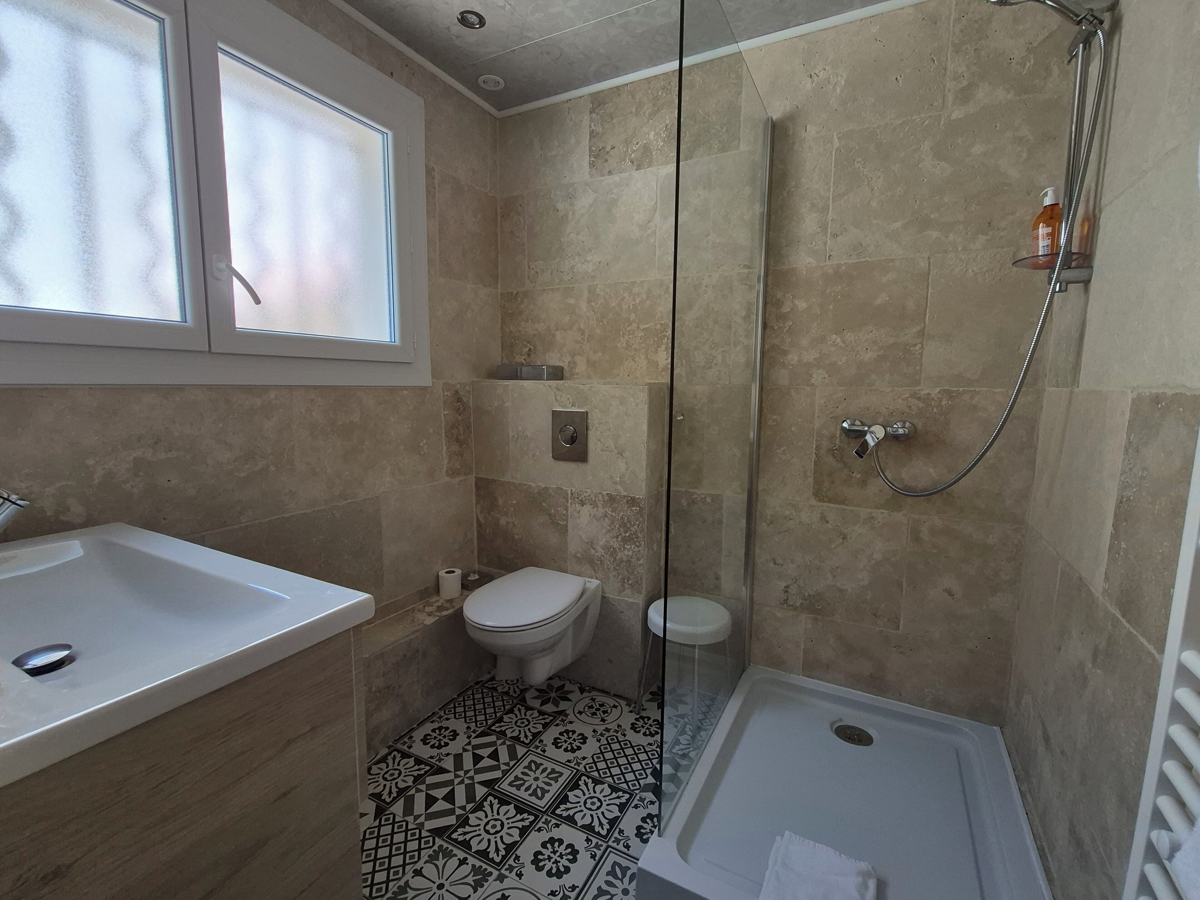 Foto - Hôtel Le Mas des Ecureuils