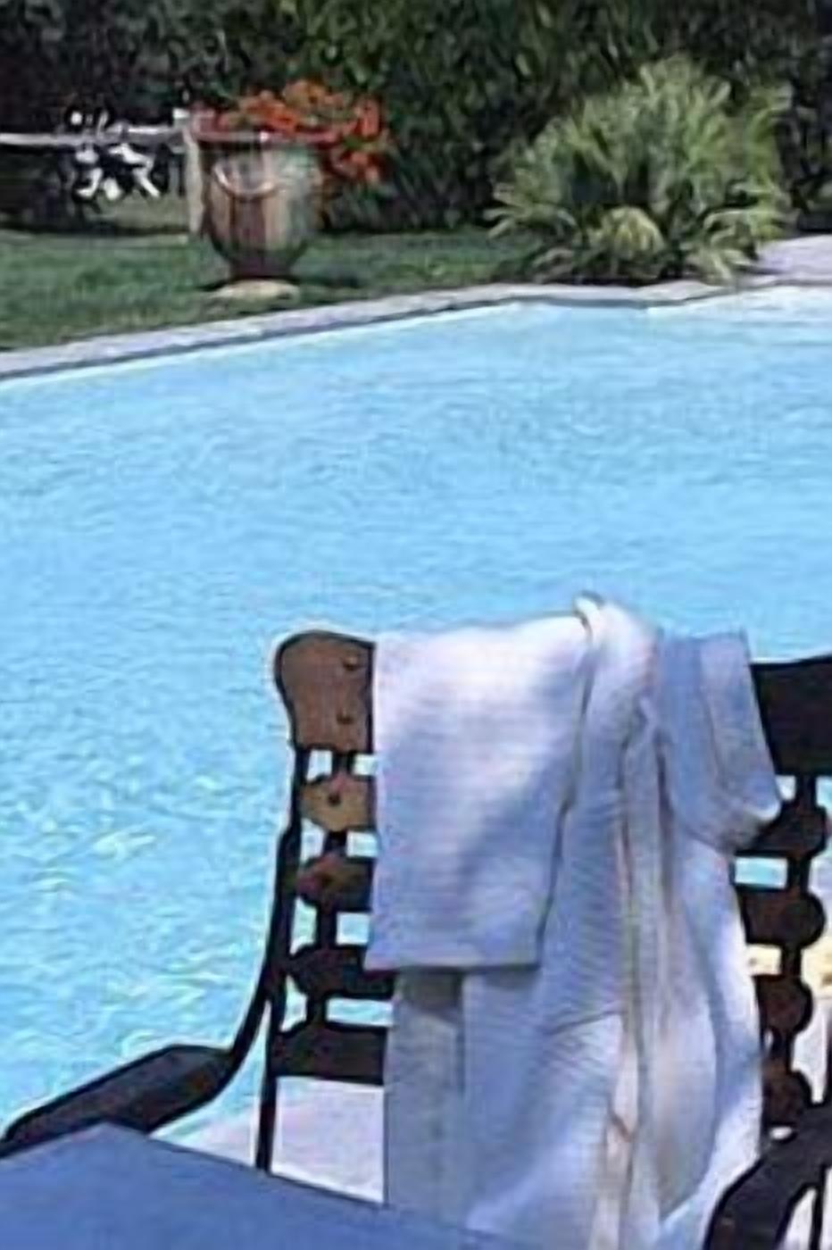 2 outdoor pools, pool umbrellas, pool loungers