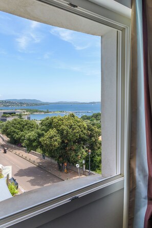 Chambre Quadruple, balcon