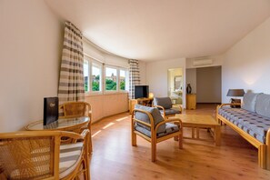 Suite – junior | Safe på rommet, lydisolert, barnesenger og ekstrasenger (mot et tillegg)