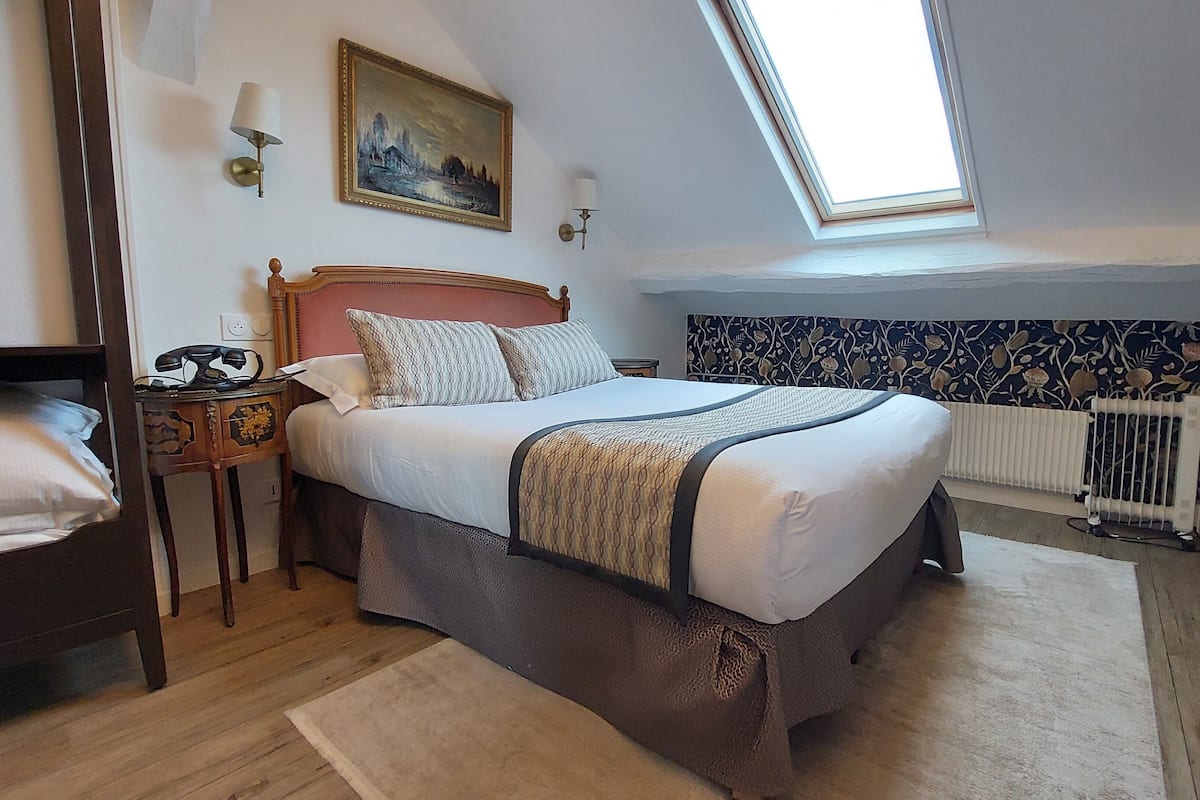 Ropa de cama de alta calidad, decoración personalizada y escritorio