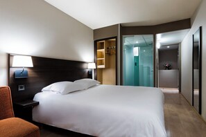 Business Double Room | Desk, soundproofing, iron/ironing board, free WiFi - Escale Oceania Aix-en-Provence (Aix-en-Provence)