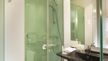 Premium-Zimmer | Badezimmer | Dusche, Haartrockner, Handtücher