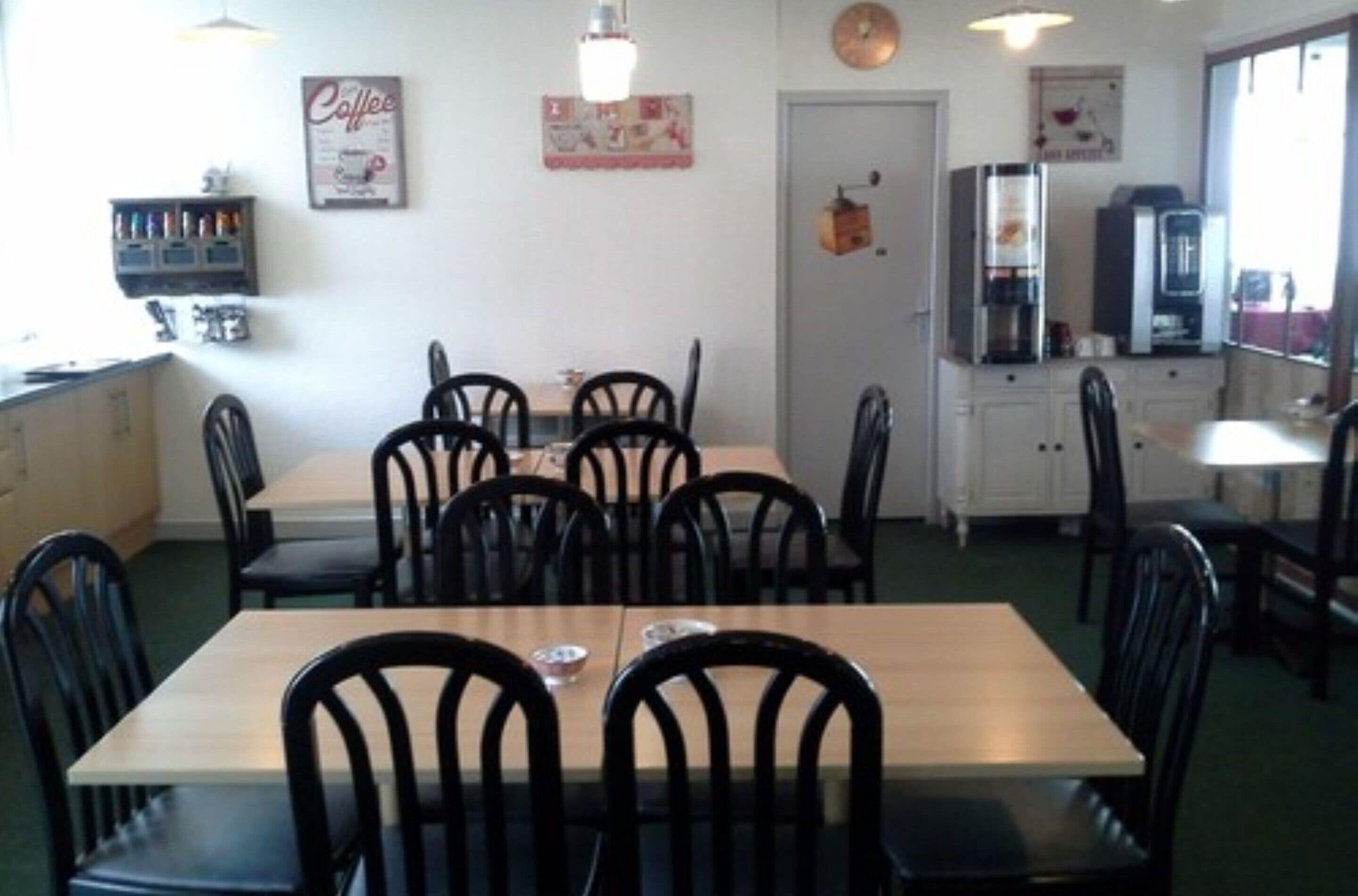 daily buffet breakfast (eur 8.50 per person)