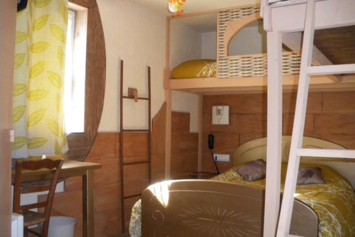 Desk, blackout drapes, WiFi (free), individually decorated