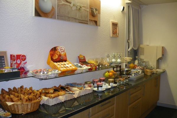 Daily buffet breakfast (EUR 10 per person)