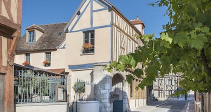 Hôtel Aux Vieux Remparts