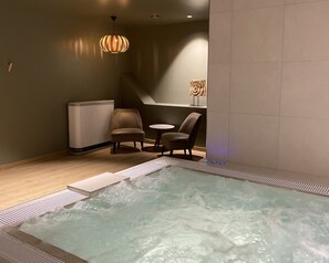 Couples treatment room(s), body treatments, facials, massages