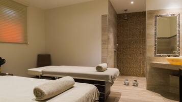 Couples treatment rooms, body treatments, facials, massages