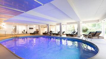 Piscina de natación o entrenamiento