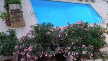Indoor pool, outdoor pool