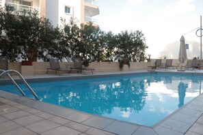 Indoor pool, outdoor pool