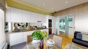 Apartment, 1 Bedroom | In-room safe, soundproofing, iron/ironing board, free WiFi - The Harrington - Gloucester Road - 1 Harrington Gardens (London)