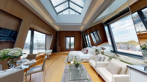 The Harrington - Gloucester Road - 1 Harrington Gardens