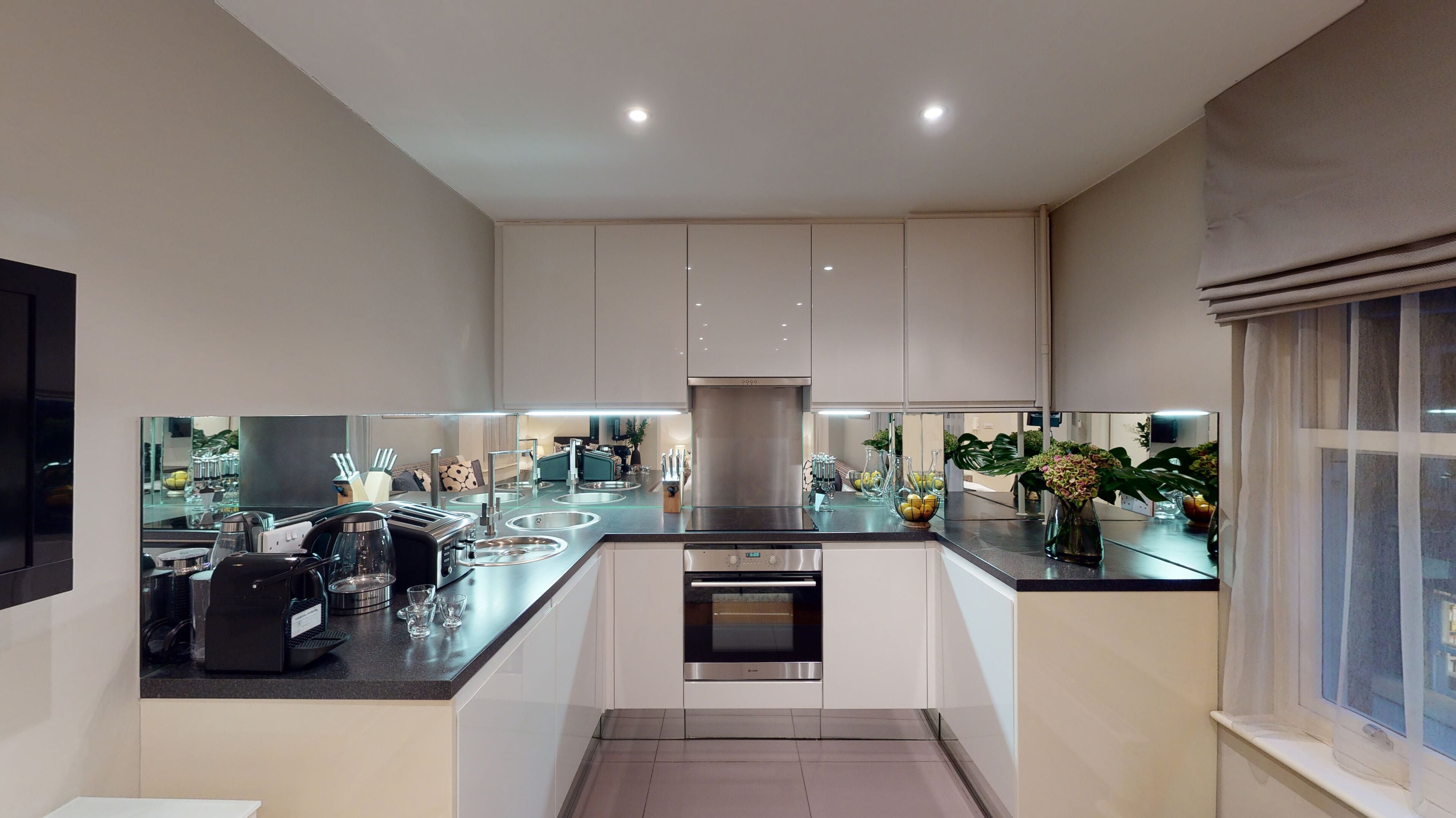 Private kitchenette