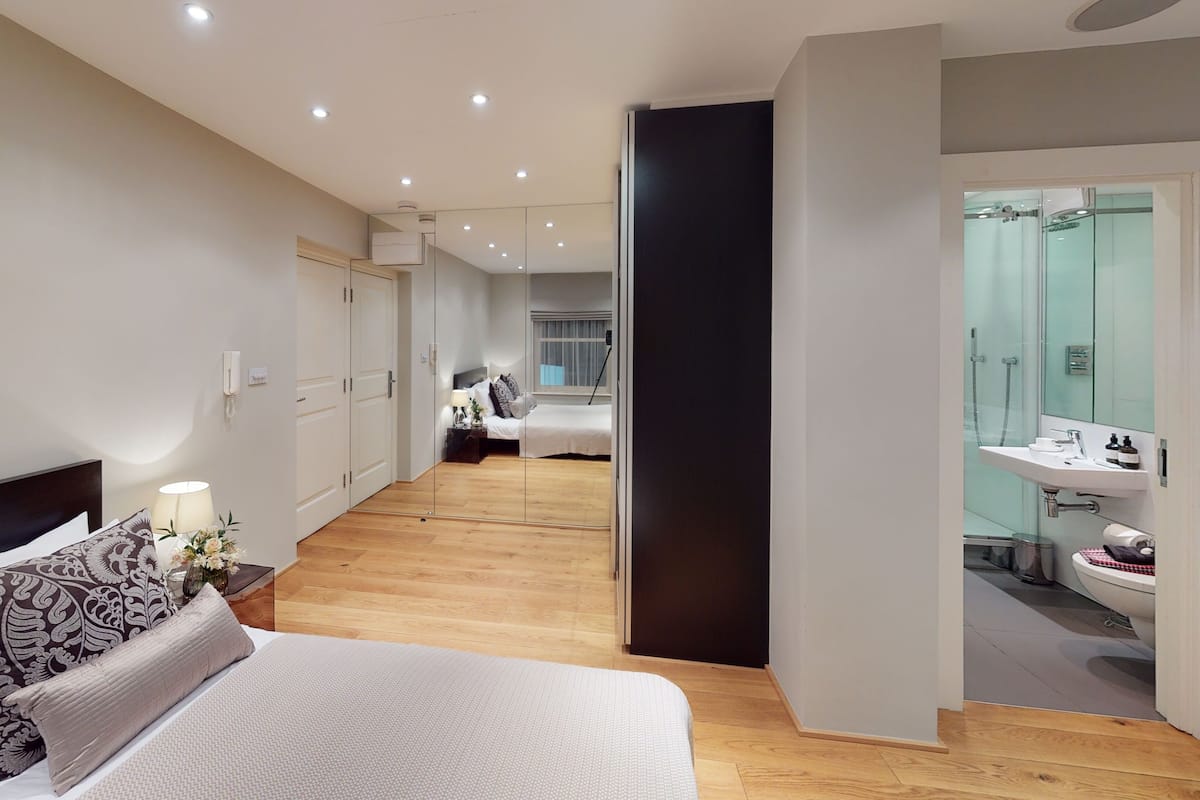 Apartamento, 1 quarto | 1 quarto, cofres nos quartos, quartos à prova de som
