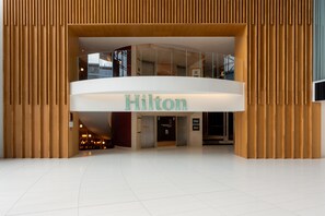 Exterior - Hilton Paris La Defense Hotel (Puteaux)