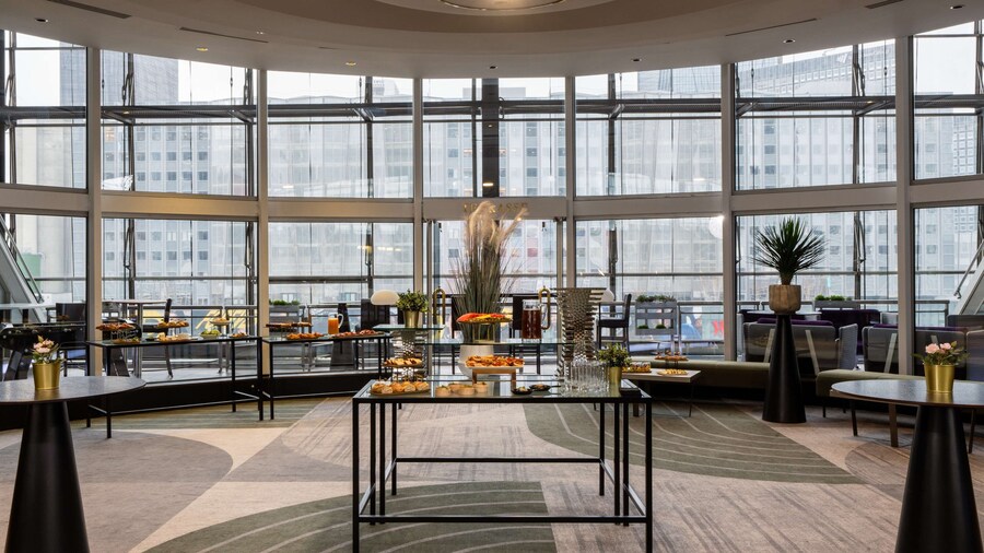Hilton Paris La Defense Hotel