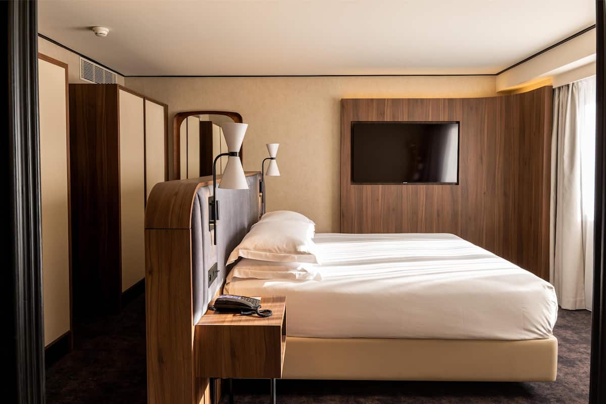Suite prĂ©sidentielle | Minibar, coffre-fort, bureau, systĂšme dâinsonorisation
