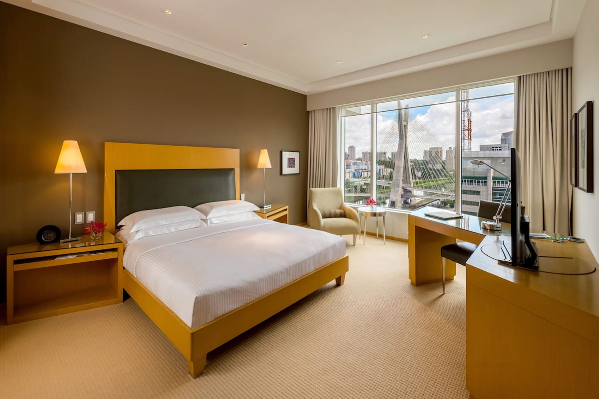 Sábanas de algodón egipcio, ropa de cama de alta calidad y minibar
